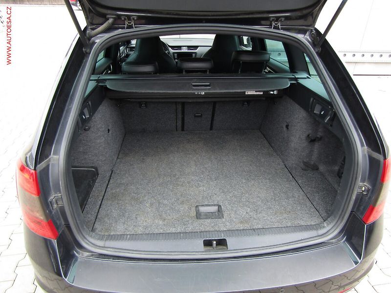 Škoda Octavia (2014) 2.0 TDi, RS, DSG - fotka 7 z 18