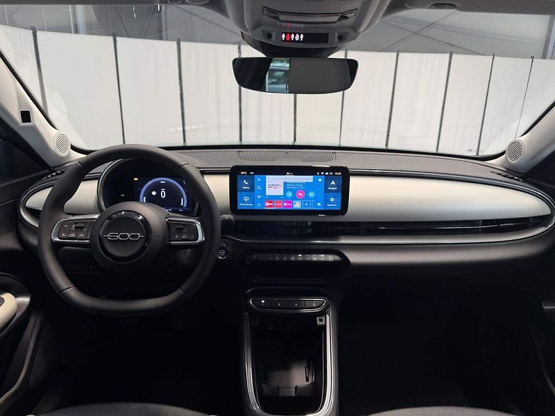 Fiat 600 (2026) La Prima 1.2 Turbo Hybrid 145k - fotka 7 z 23