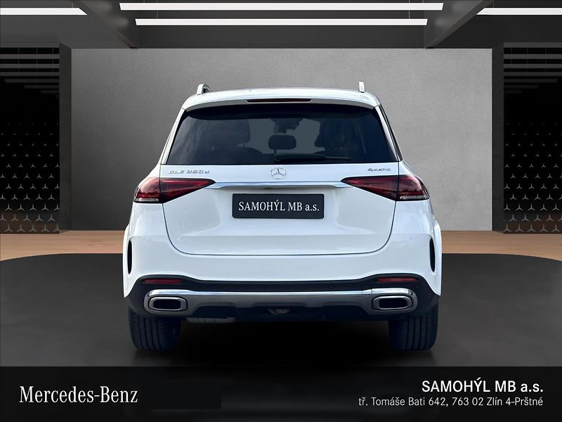 Mercedes-Benz GLE 350d 4MATIC AMG linie - fotka 4 z 14