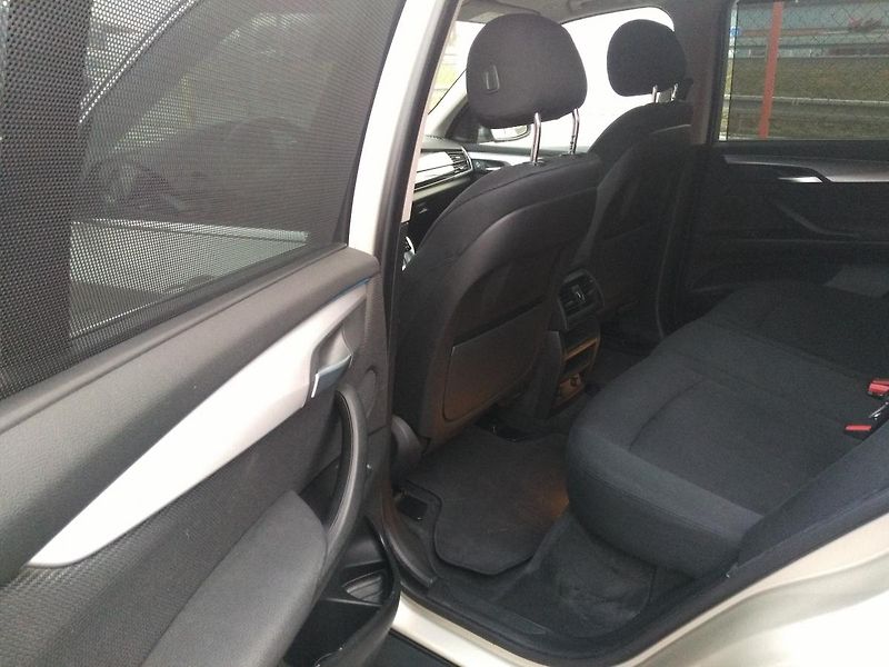 BMW X5 3,0d xDrive - fotka 13 z 36