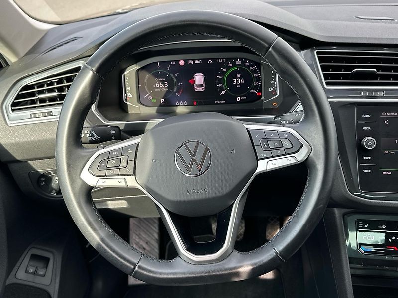 Volkswagen Tiguan ELEGANCE 1,4 TSI PHEV 6DSG 180 - fotka 16 z 23