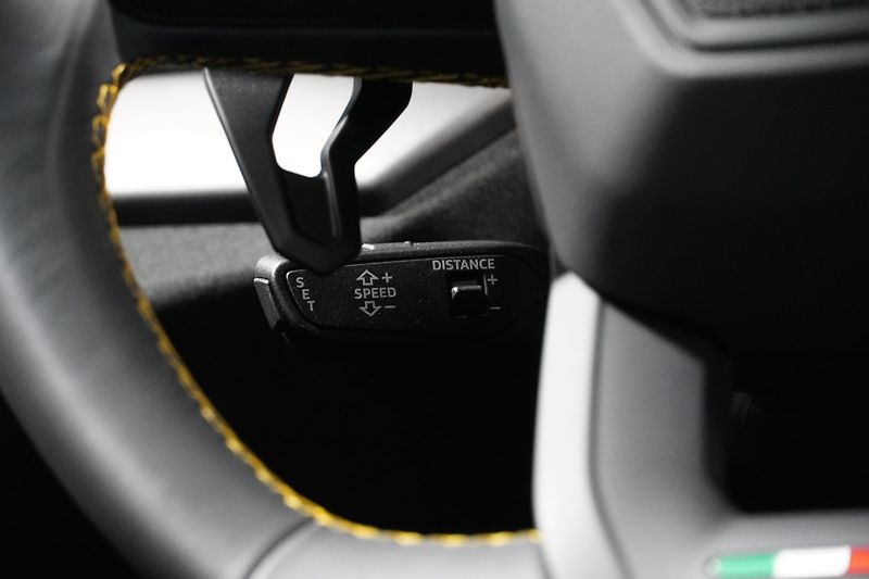 Lamborghini Urus Performante, Akrapovič - fotka 29 z 41