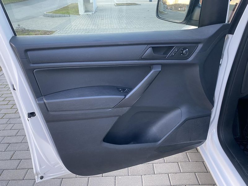 Volkswagen Caddy 2.0TDi,4MOTION, VÝB.STAV!! - fotka 15 z 45