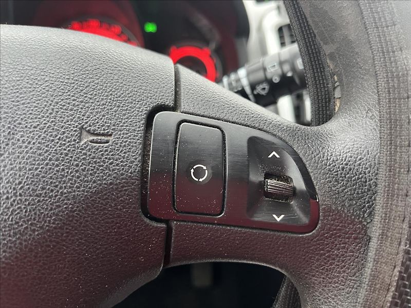 Kia Ceed 1,6 CRDi 16V KLIMA ALU SERVIS - fotka 18 z 29
