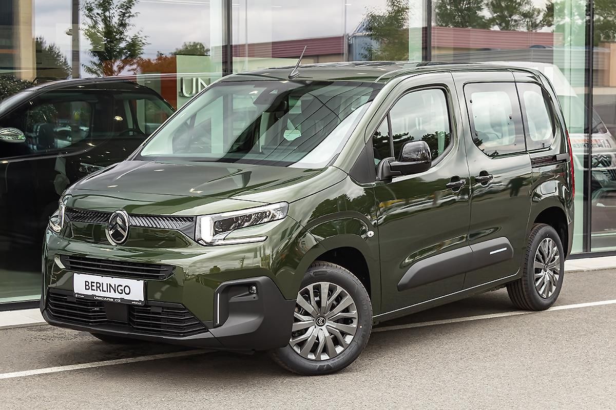 Citroën Berlingo 1,2 PLUS PROFI benzín 110k