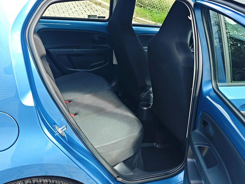 Škoda Citigo (2017) 1,0 MPI 44 kW, Active - fotka 14 z 29