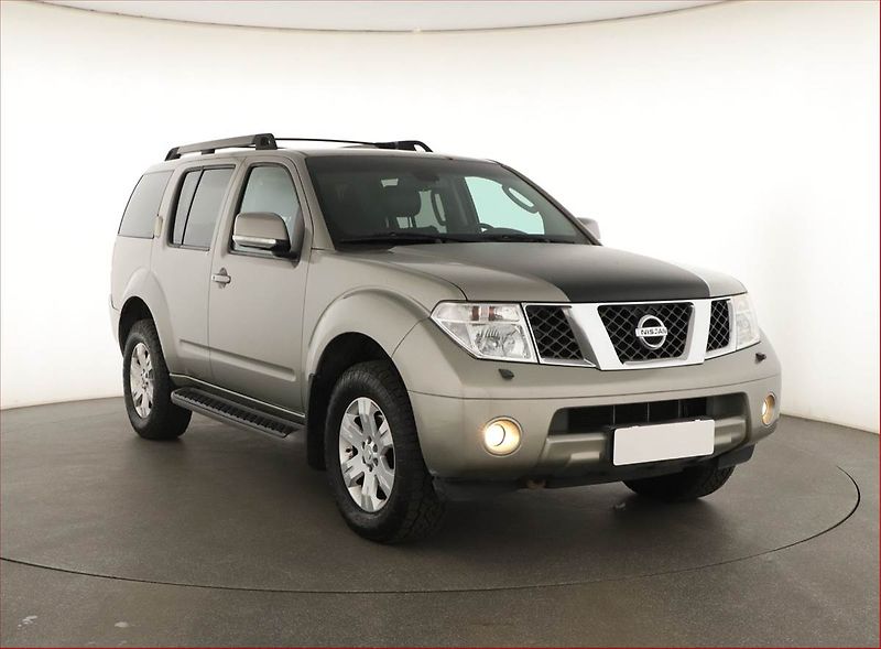 Nissan Pathfinder (2008) 2.5 dCi, 4X4, Tempomat - fotografie inzerátu