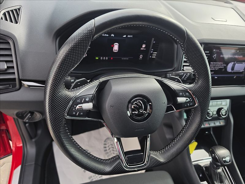 Škoda Karoq 1,5 TSi 110KW DSG Sportline TZ - fotka 11 z 46