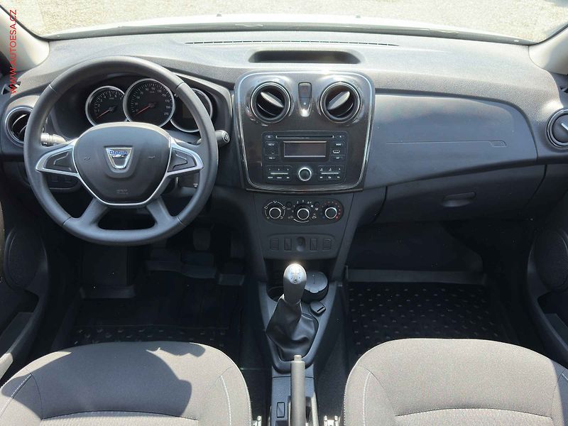 Dacia Logan (2017) 1.2 i, 1.maj,ČR, AC, park - fotka 8 z 15