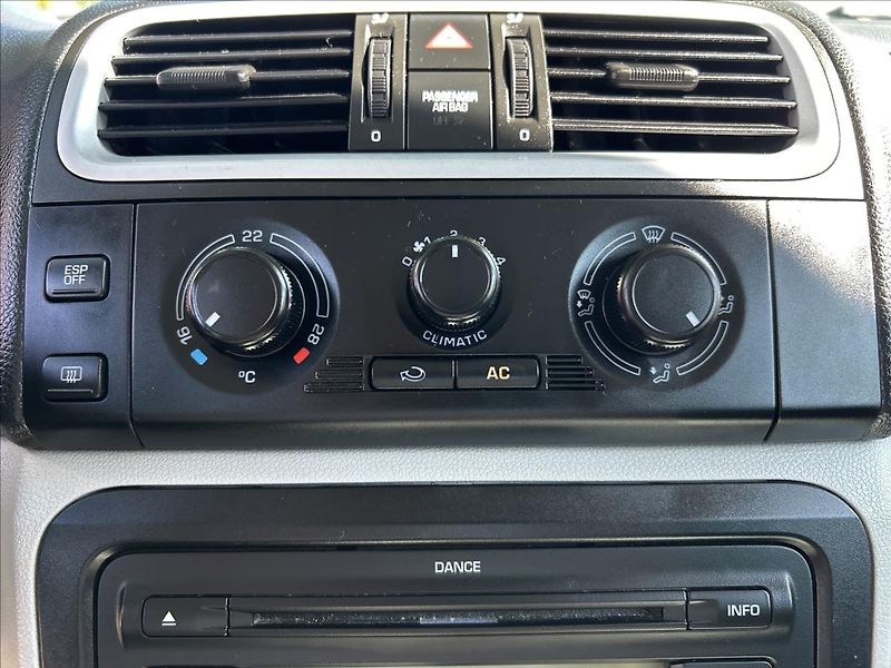 Škoda Fabia 1,6 i Automat  Klima, nová STK - fotka 19 z 50