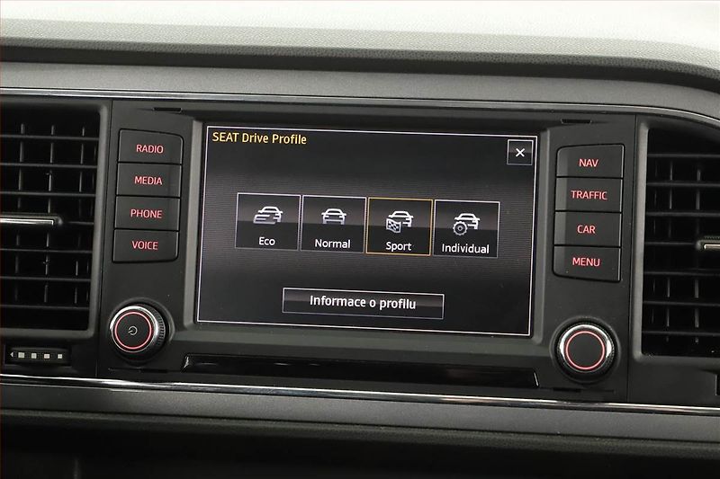 Seat Leon (2015) 1.4 TSI, Automat, Serv.kniha - fotka 13 z 17