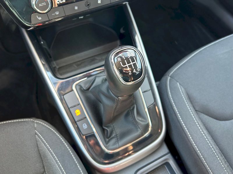 Škoda Fabia (2025) Top Selection 1.0 TSI 85 kW - fotka 25 z 30
