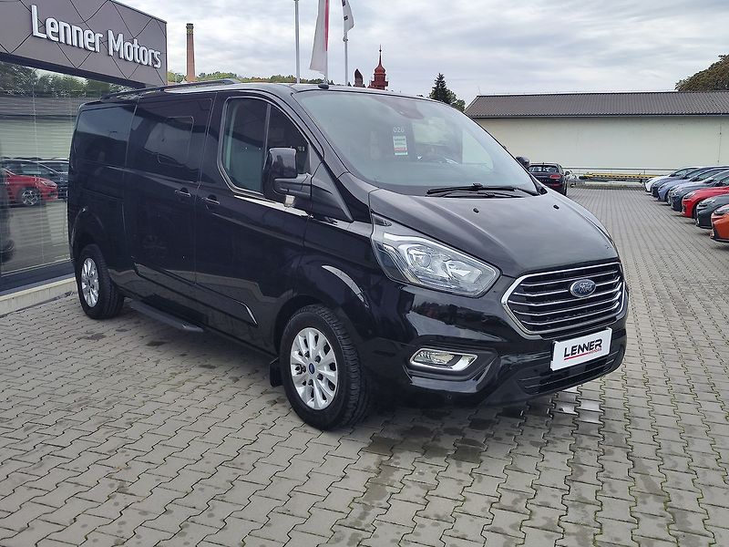 Ford Tourneo Custom 2.0 EcoBlue/125kW Titanium L2 - fotka 3 z 30