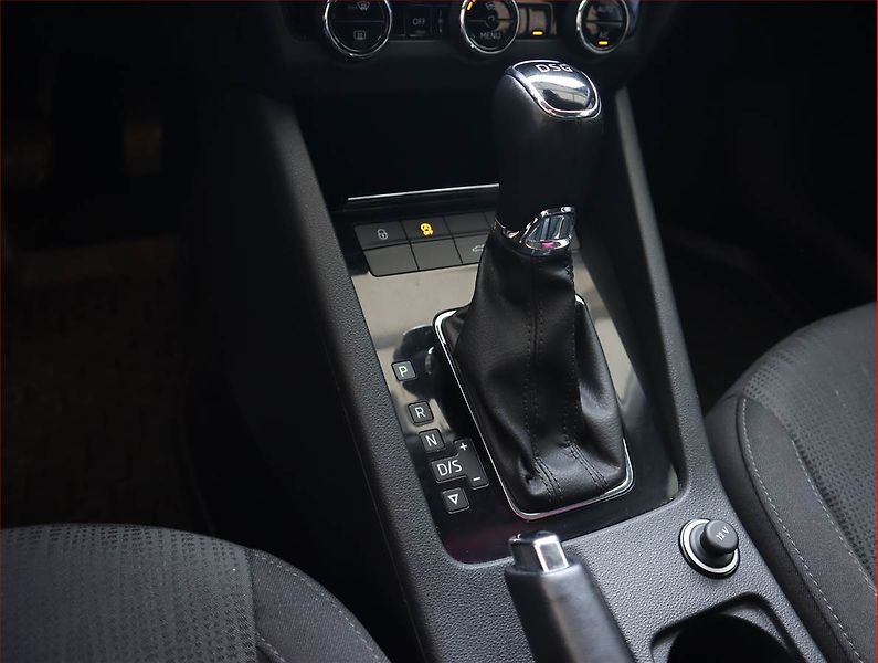 Škoda Octavia (2019) 2.0 TDI, Automat, Navi - fotka 16 z 23