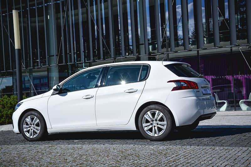 Peugeot 308 Active 1.5 Bluehdi S&s 1 MAJ Z - fotka 5 z 25