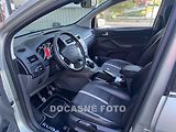 Ford Kuga (2009) 2.0 TDCi 4x4, ČR, AC, park. - náhled 2