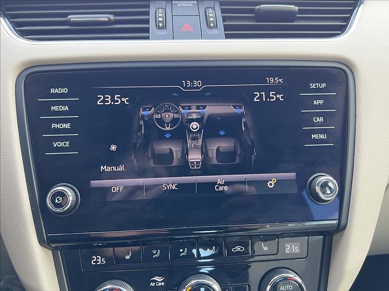 Škoda Octavia 2,0 TDi DSG STYLE nové rozvody - fotka 33 z 39