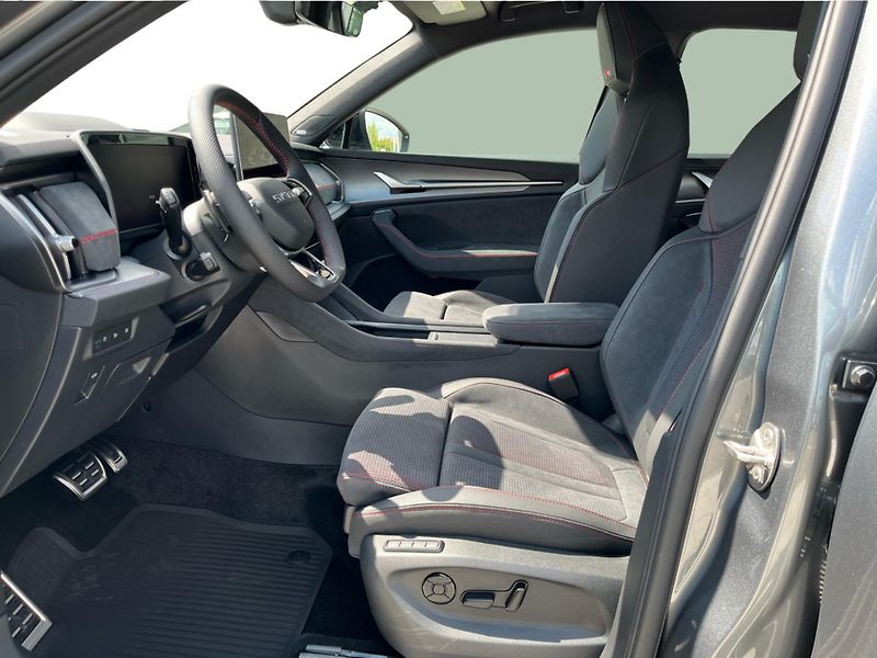 Škoda Kodiaq RS 2.0 TSi 195 kW DSG 4x4 7-mí - fotka 11 z 30