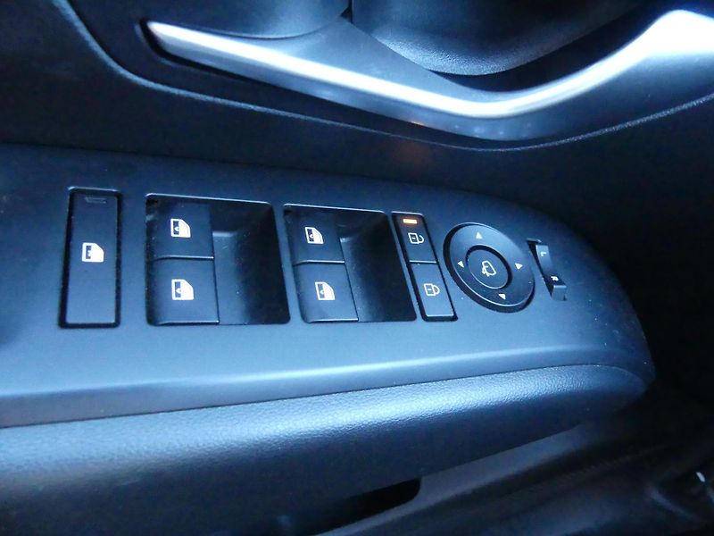 Hyundai Tucson (2025) 1,6 T-GDi 118 kW - fotka 20 z 25