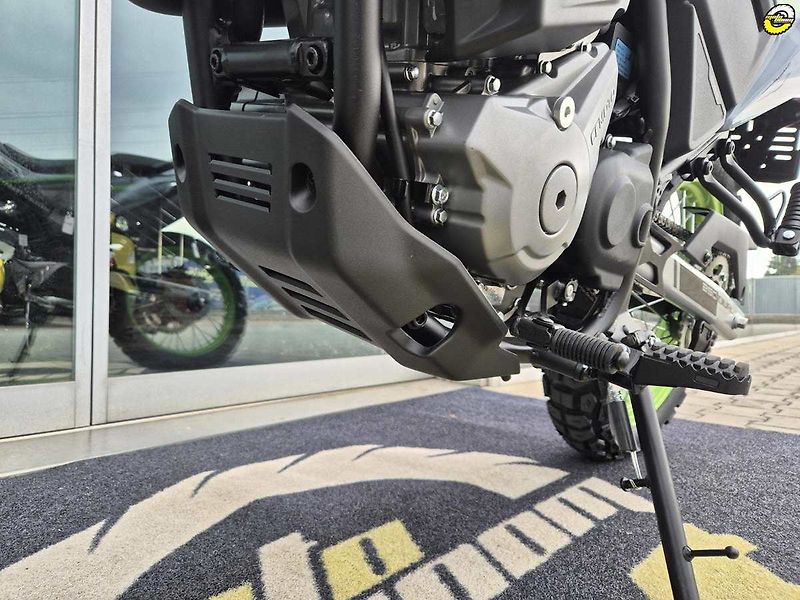 CFMOTO (2026) 250 Dual Sport - fotka 33 z 43