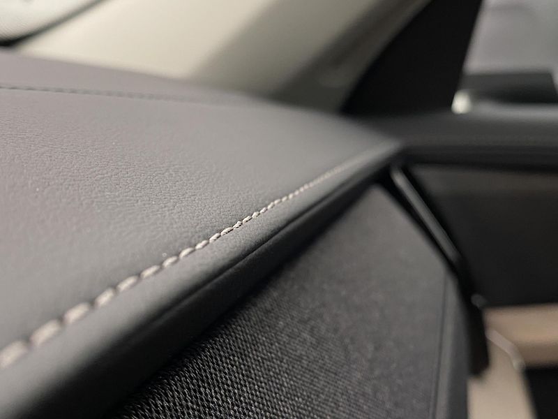 Volvo XC90 (2025) B5 AWD AUT BRIGHT PLUS 7míst - fotka 37 z 76