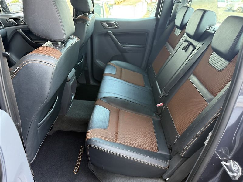 Ford Ranger 3,2 Wildtrak,manuál,po servisu - fotka 21 z 36