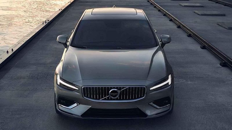 Volvo S60 R-Design.