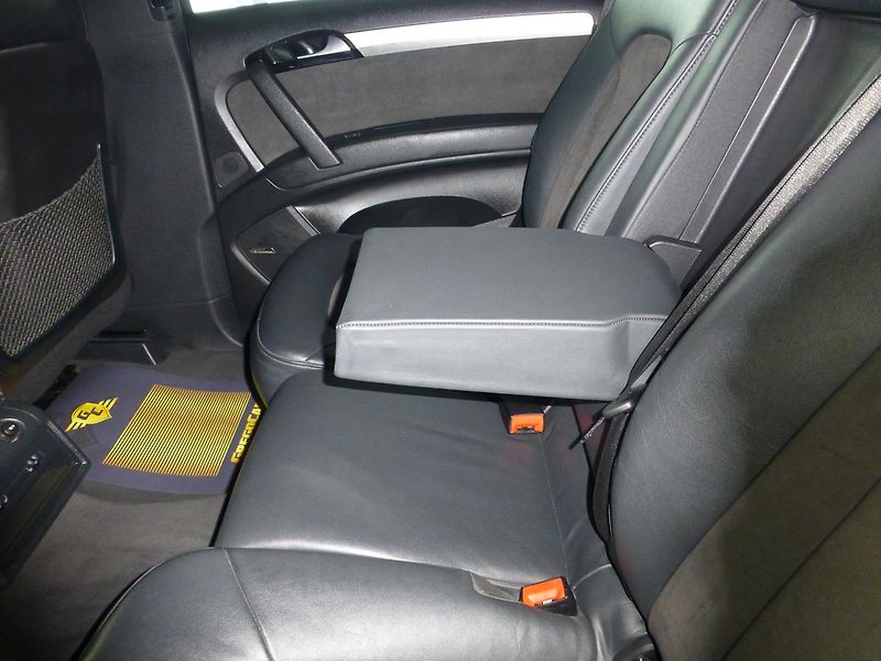 Audi Q7 (2011) 3,0TDI*VYHŘ.SE*NAVIGACE*XENON - fotka 17 z 31