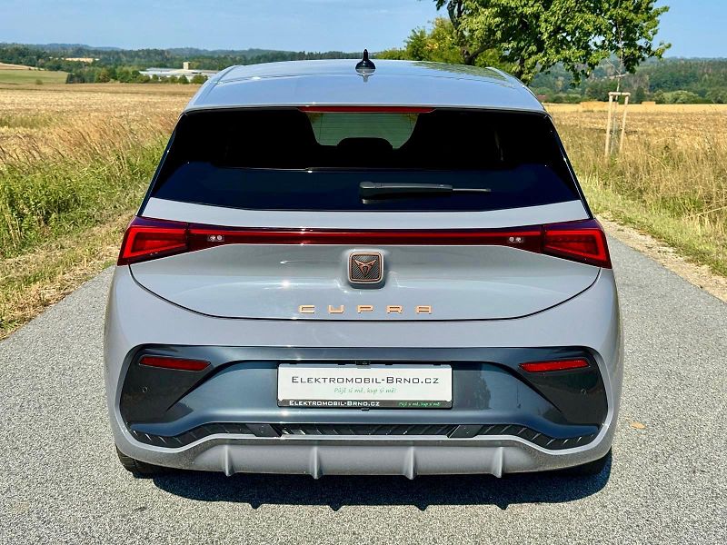 Cupra Born (2022) 58kWh, SOH 86%,KEYLESS - fotka 5 z 19