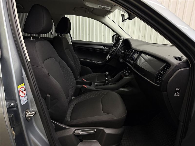 Škoda Kodiaq 1.5TSI 110kW MAN. TAŽNÉ 2XKOLA - fotka 33 z 37