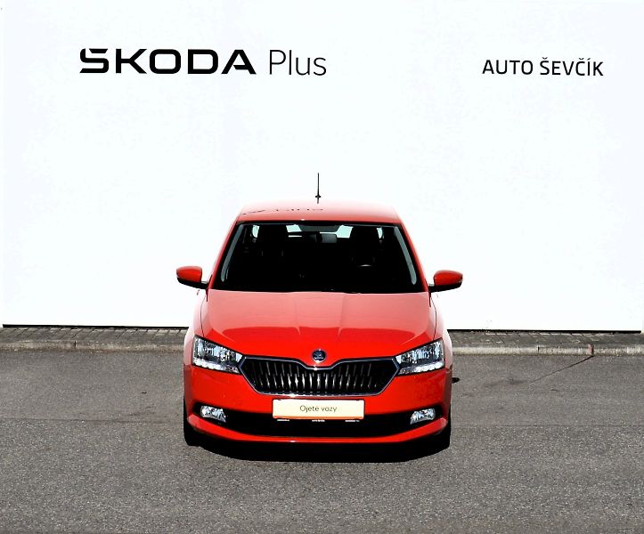 Škoda Fabia (2022) 1.0 TSI 70 kW Ambition PLUS - fotka 4 z 24