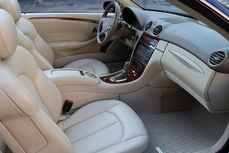 Mercedes-Benz CLK 550 AMG CABRIO 285kW - fotka 41 z 50