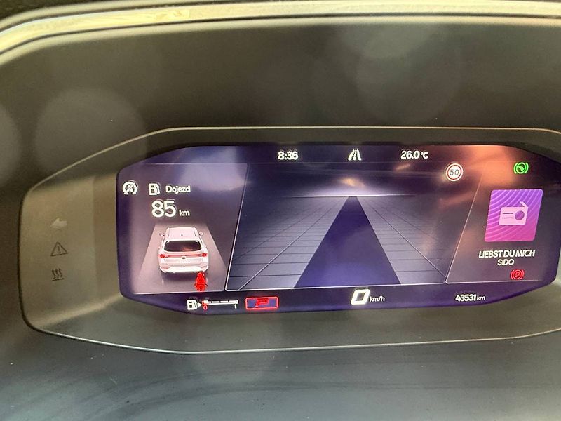Cupra Leon (2023) 1.5 eTSI  DSG 150k - fotka 11 z 38
