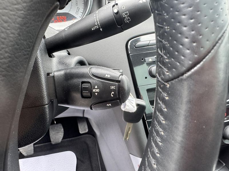 Peugeot 308 1.6-16V,SW,rezervace - fotka 35 z 54