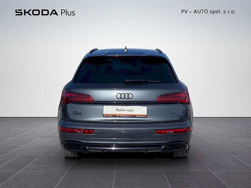 Audi Q5 (2025) S-Line 40 TDI 150 kW Quattro S - fotka 29 z 35