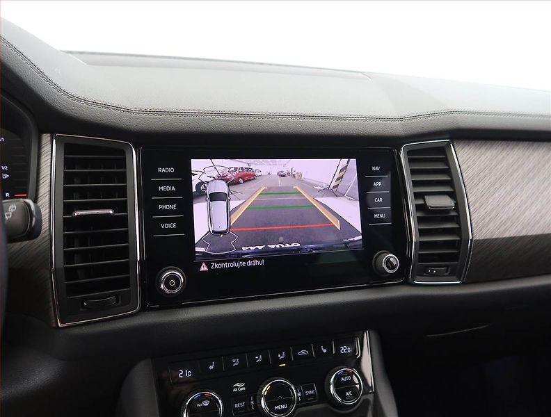 Škoda Kodiaq (2022) Style 2.0 TDI, digi klima - fotka 19 z 28