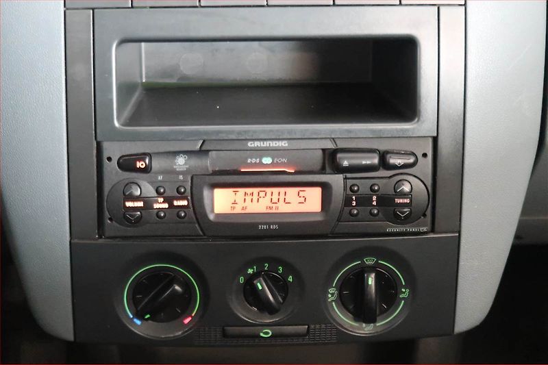 Škoda Fabia (2000) 1.4, Tažné, udržované - fotka 12 z 14