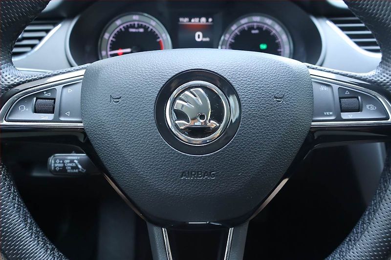 Škoda Octavia (2020) 1.5 TSI G-TEC, Automat - fotka 23 z 26