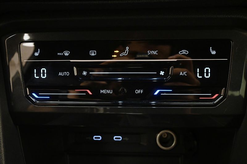 Seat Tarraco 2,0 TDI 147kW 4x4 DSG XCELLENC - fotka 21 z 33