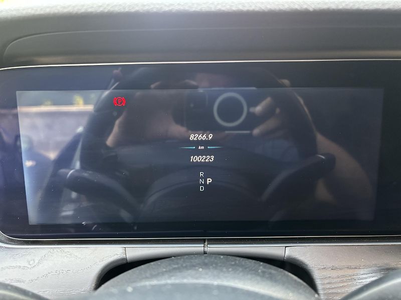 Mercedes-Benz Třídy E (2017) Mercedes E 350 D 4 matic - fotka 3 z 24