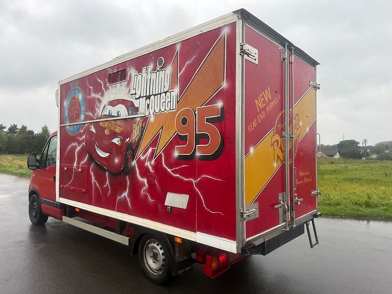Renault Master 2,5 74 KW IZOTHERM OBYTNÝ SPEC - fotka 3 z 31