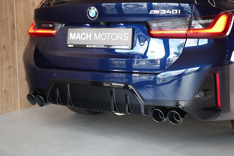 BMW Řada 3 M340i xDrive Touring, Panorama - fotka 12 z 50