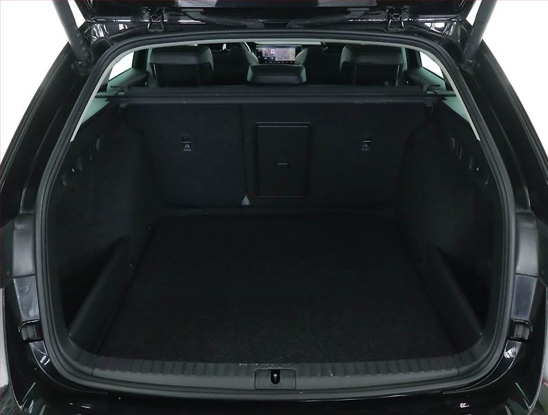 Škoda Octavia (2022) Style 1.5 TSI - fotka 14 z 16