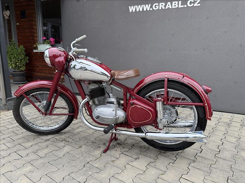 Jawa 250 Pérák - fotografie inzerátu