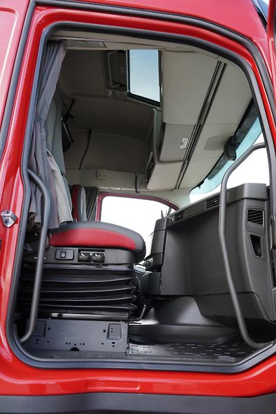 Volvo FH (2018) 460 / EURO 6 / ACC / GLOBETROT - fotka 8 z 50