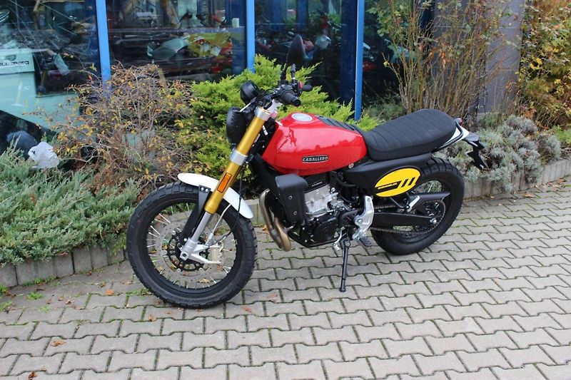 Fantic Caballero Scrambler 500 (2025) NOVINKA 2025 SKLADEM - fotka 6 z 9
