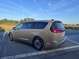 Chrysler Pacifica (2023) 3,6 Hybrid RU Radar Limit 2023 - náhled 2