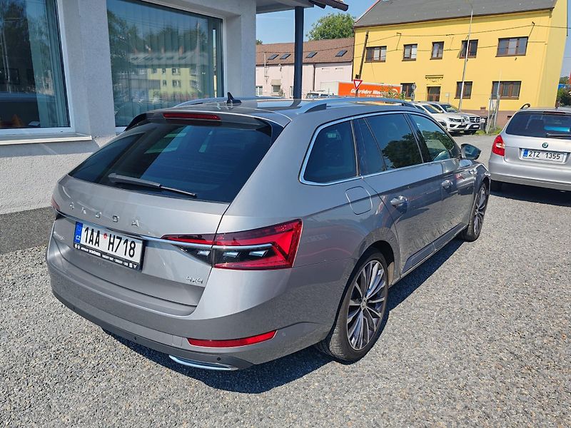 Škoda Superb 2.0 TDI Laurin & Klement 4x4  - fotka 5 z 40