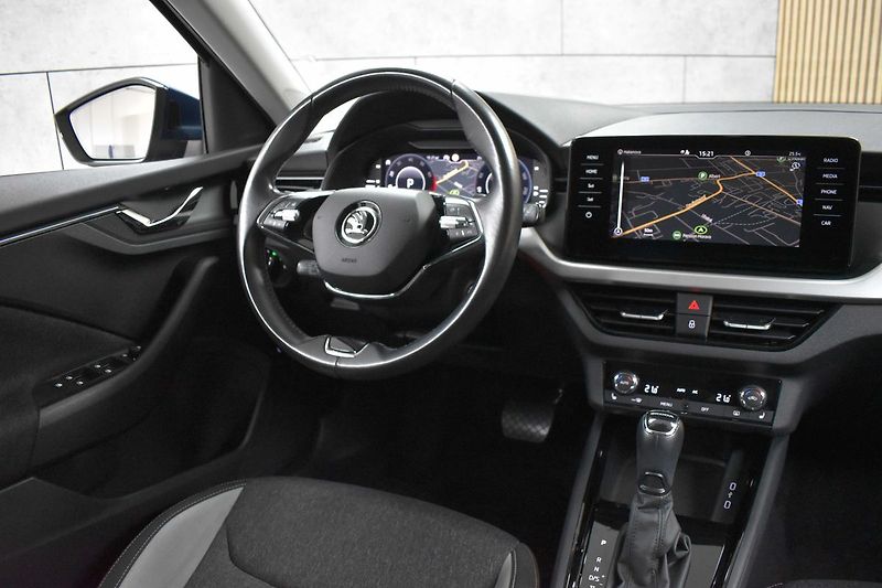 Škoda Kamiq 1.5TSI DSG*STYLE*ACC*KAMERA*ČR - fotka 8 z 42