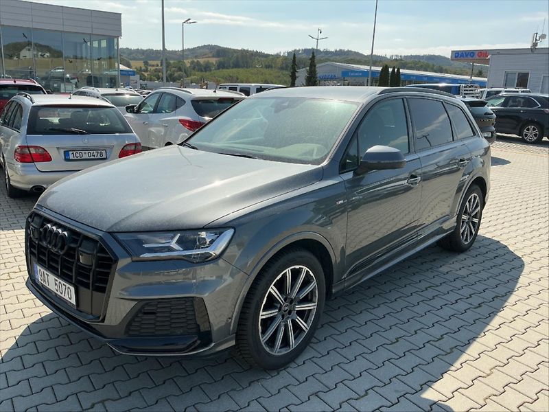 Audi Q7 3.0 50 TDI quattro tiptronic S - fotka 1 z 40
